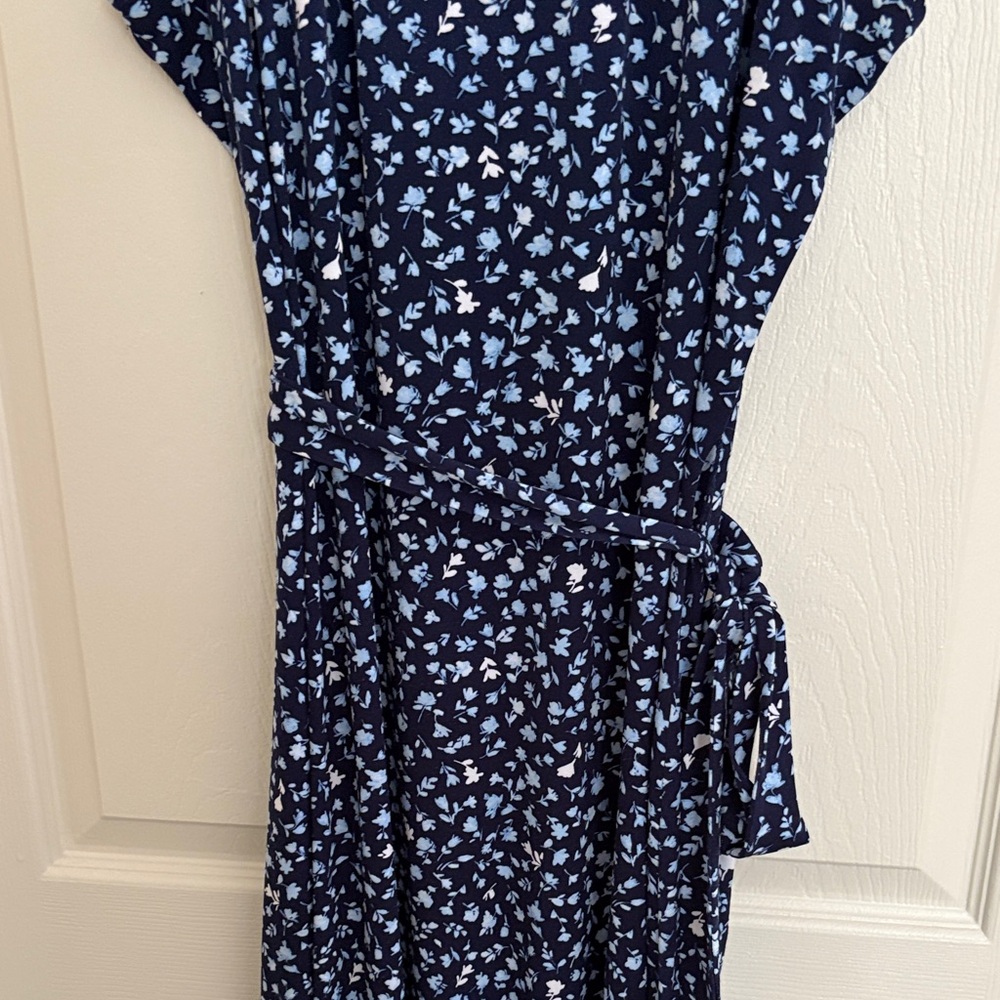 Michael Kors Navy Belted Floral Maxi Dress - Picture 4 of 6